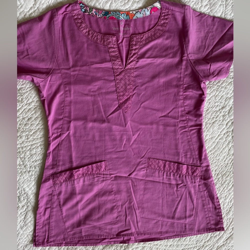 Vera Bradley PINK Scrub Top (Size: X-Small)